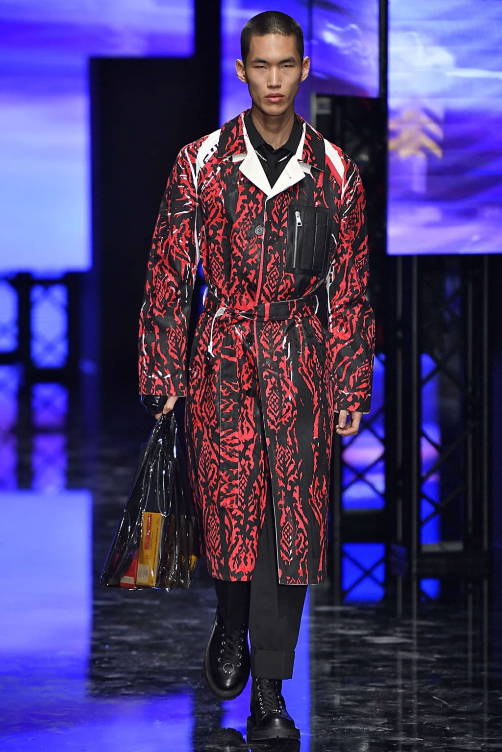Fashion Week Milan Fall/Winter 2019 look 49 from the Neil Barrett collection 男装