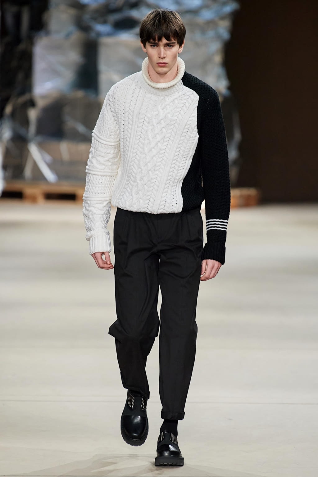 Fashion Week Milan Fall/Winter 2020 look 4 de la collection Neil Barrett menswear