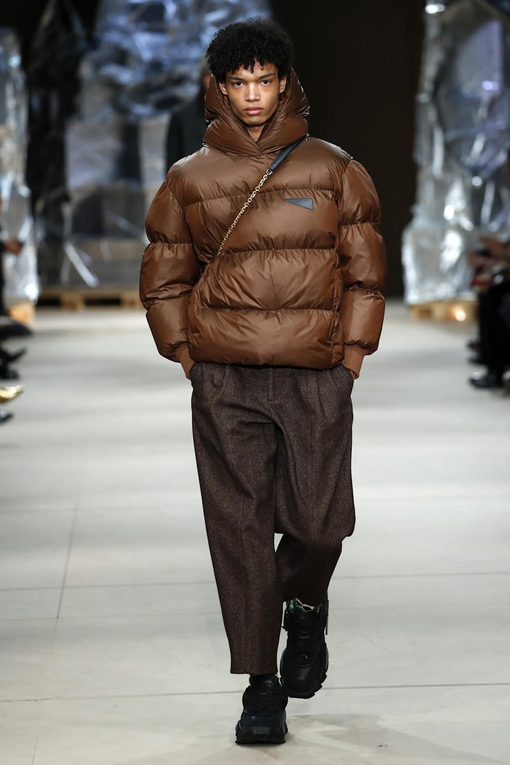 Fashion Week Milan Fall/Winter 2020 look 30 de la collection Neil Barrett menswear