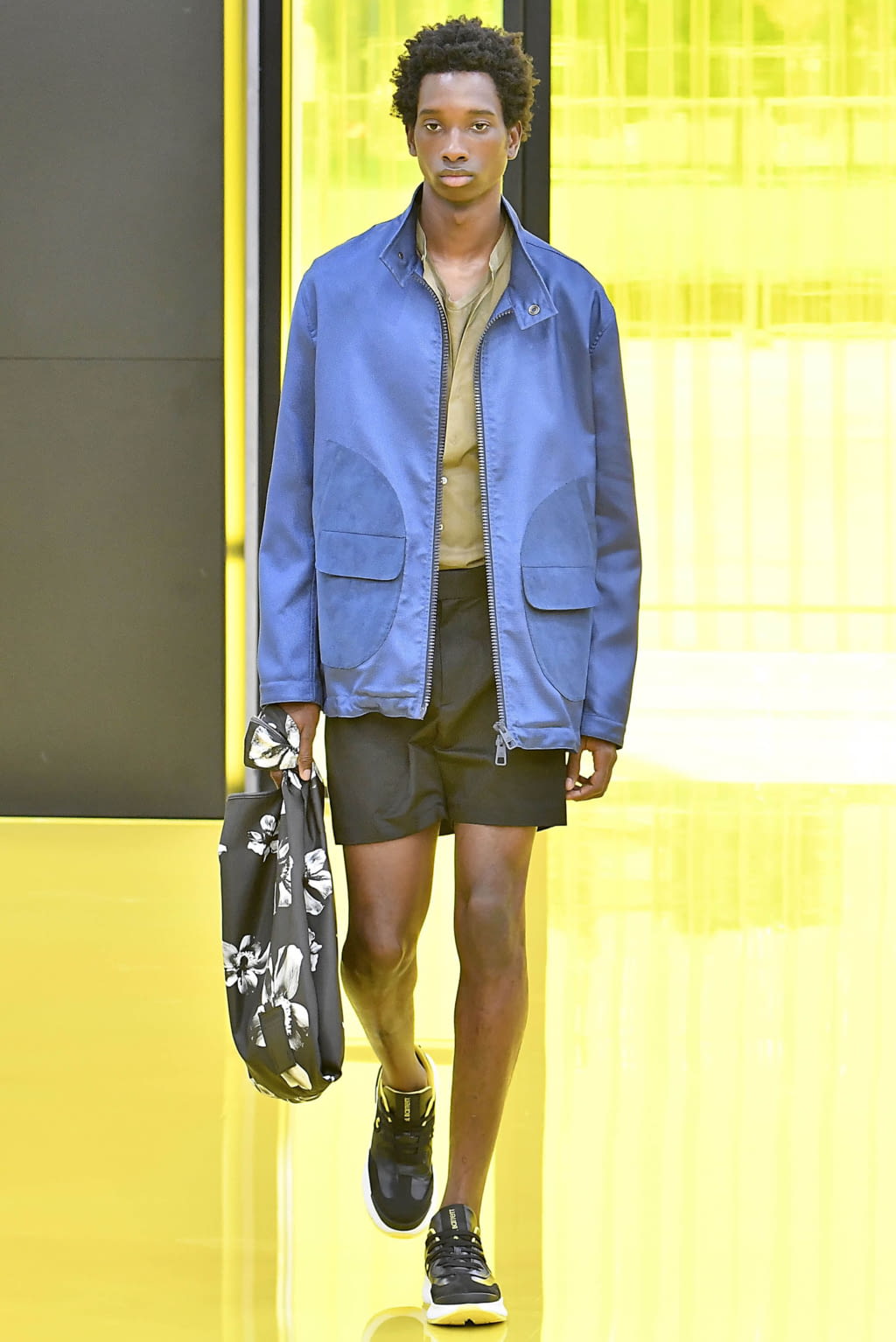 Fashion Week Milan Spring/Summer 2019 look 3 from the Neil Barrett collection menswear