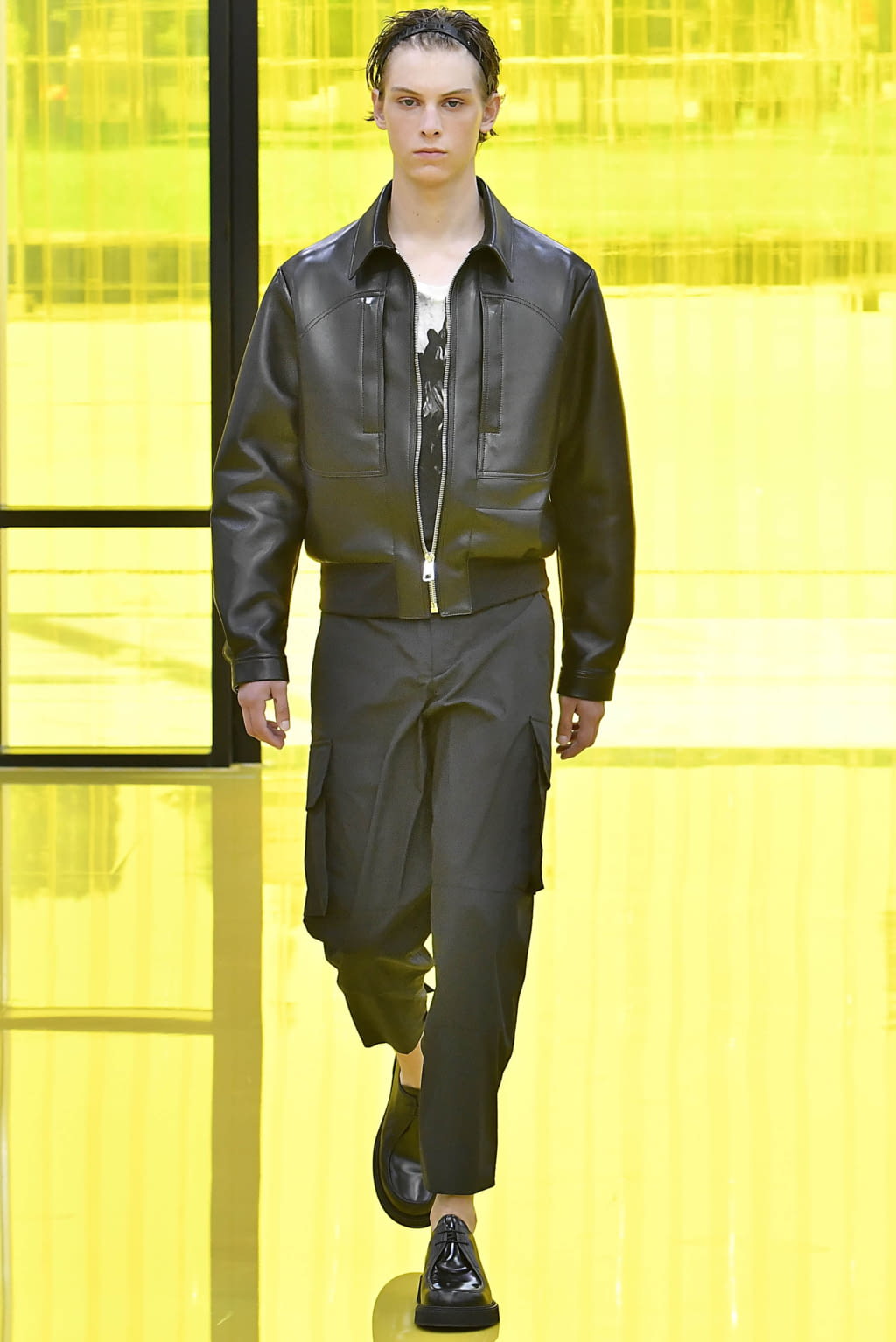 Fashion Week Milan Spring/Summer 2019 look 21 from the Neil Barrett collection 男装