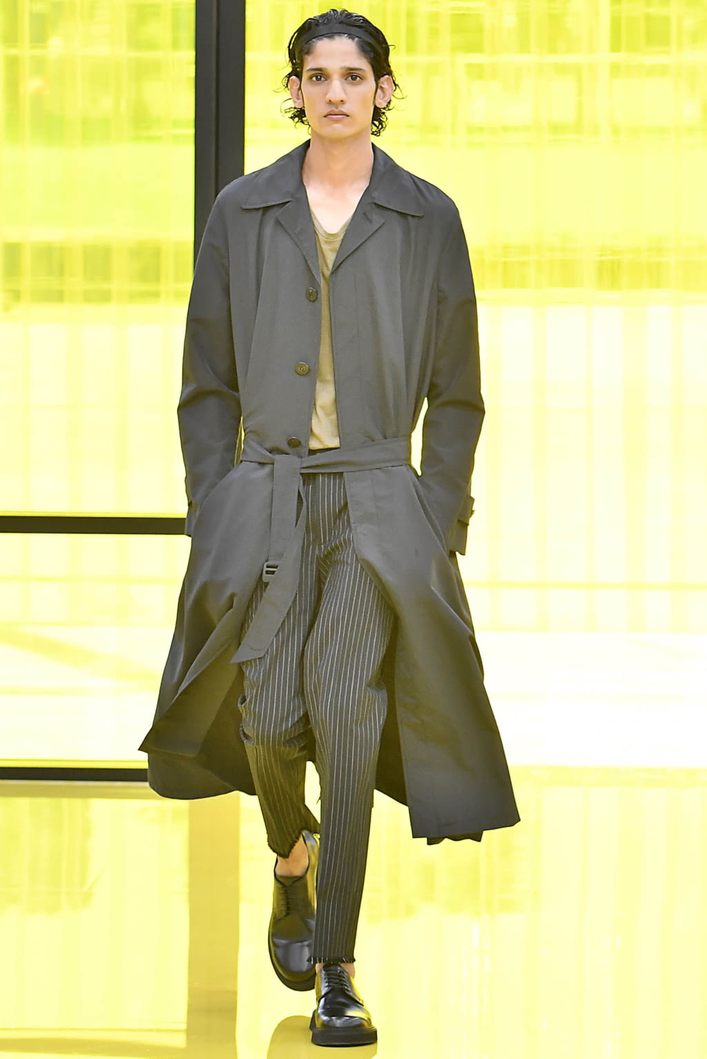 Fashion Week Milan Spring/Summer 2019 look 23 from the Neil Barrett collection menswear