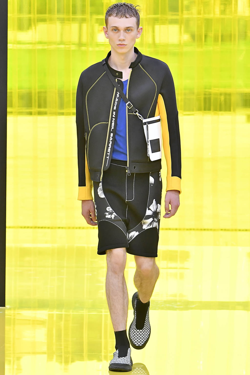 Fashion Week Milan Spring/Summer 2019 look 39 from the Neil Barrett collection 男装