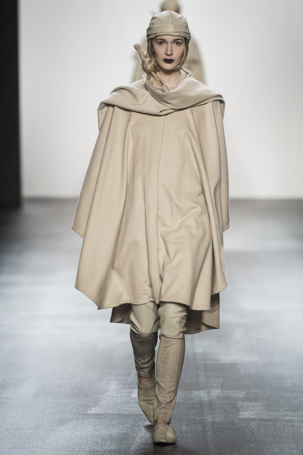 Fashion Week New York Fall/Winter 2016 look 12 from the Nicholas K collection womenswear