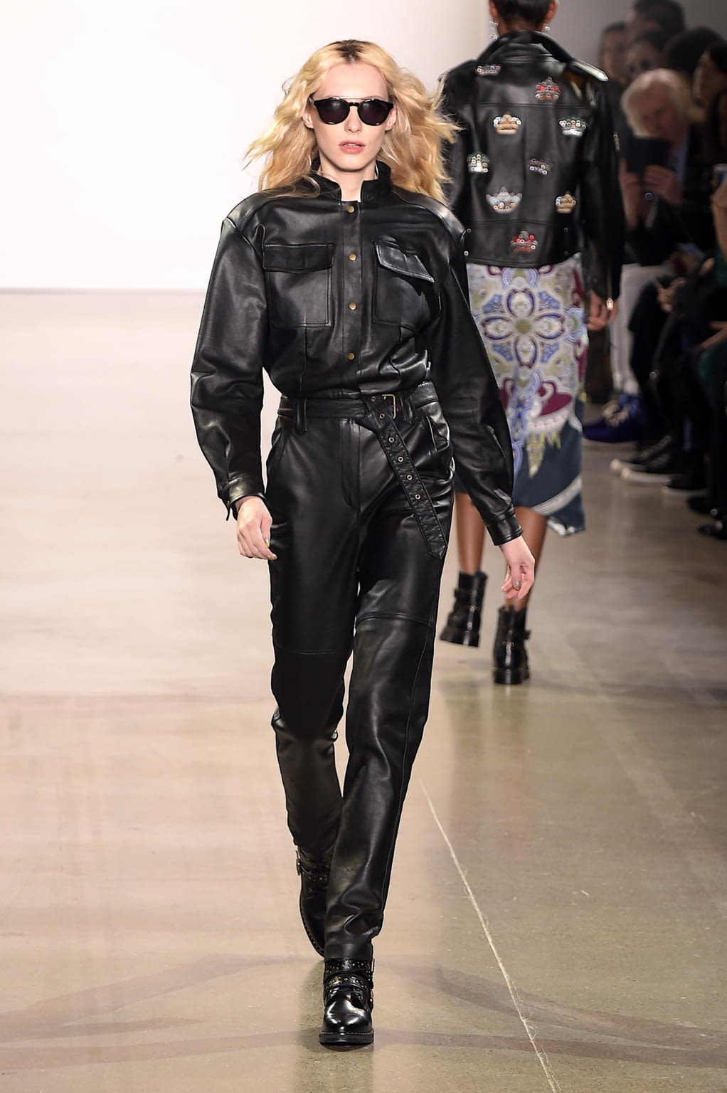 Fashion Week New York Fall/Winter 2020 look 2 from the Nicole Miller collection womenswear