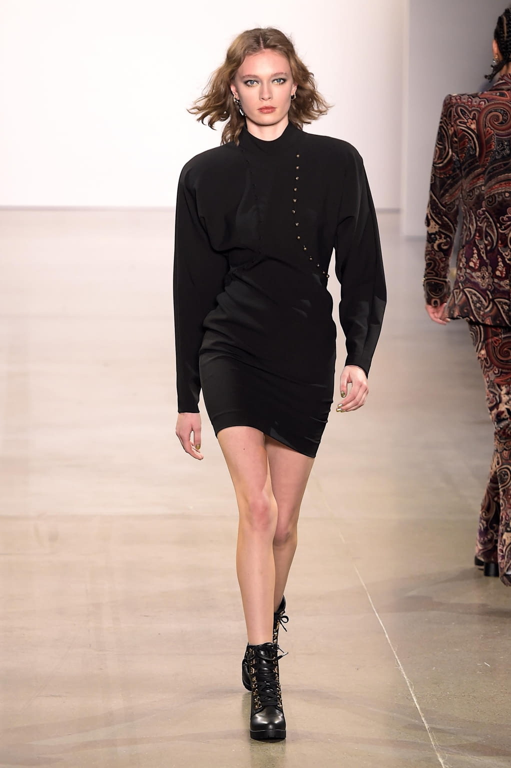 Fashion Week New York Fall/Winter 2020 look 11 from the Nicole Miller collection womenswear