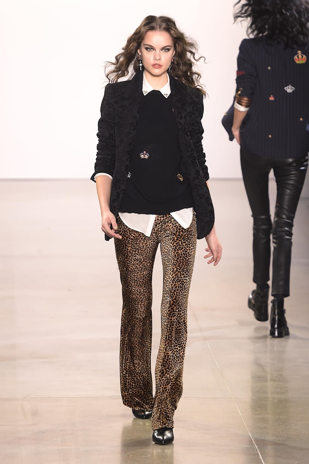 Fashion Week New York Fall/Winter 2020 look 20 from the Nicole Miller collection womenswear