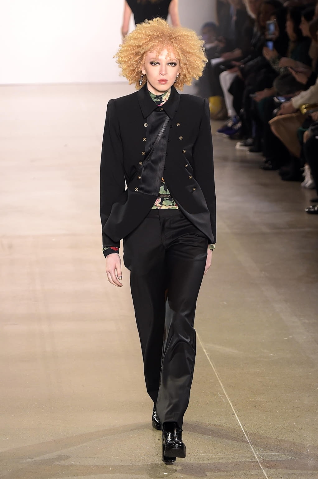 Fashion Week New York Fall/Winter 2020 look 27 from the Nicole Miller collection womenswear