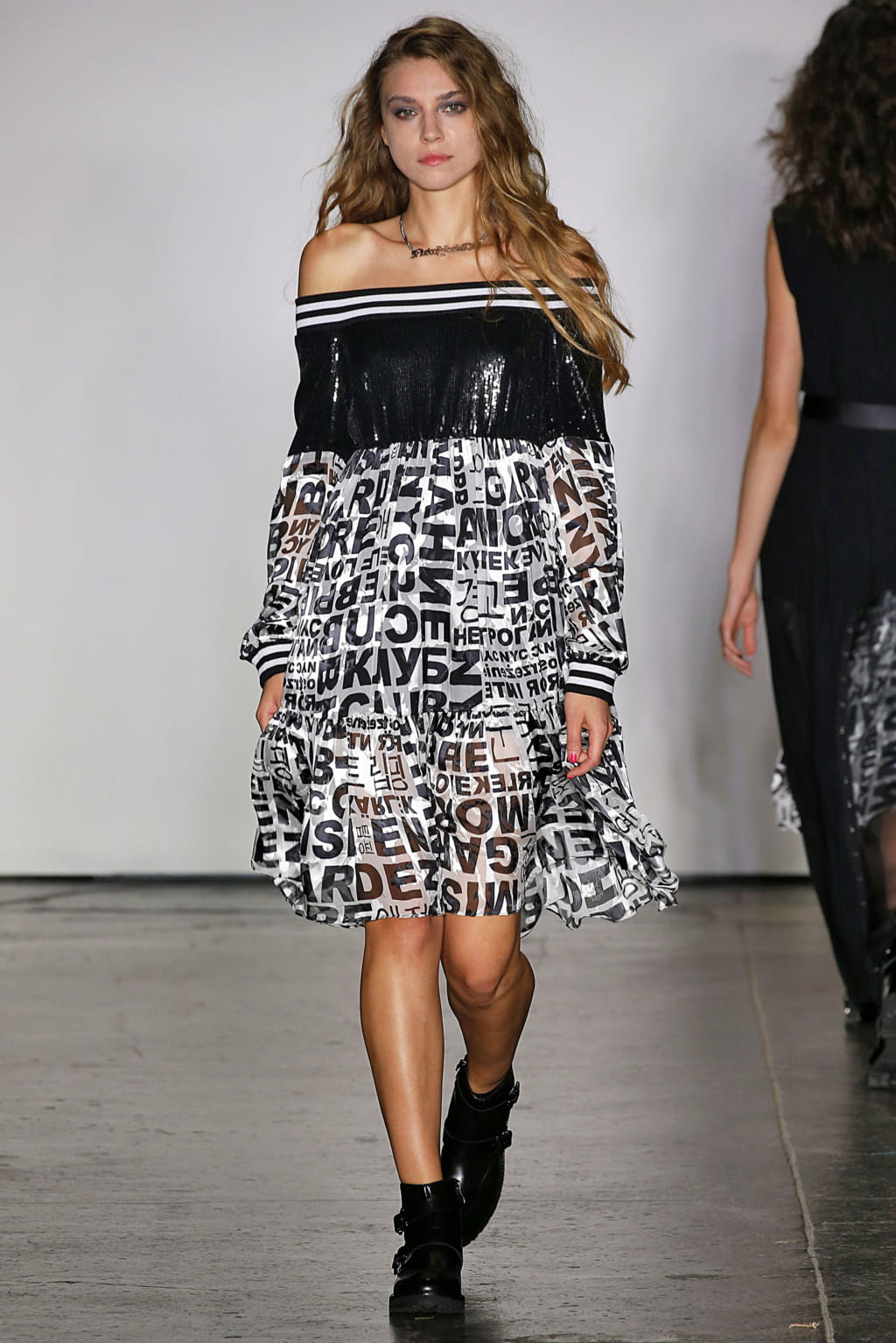 Fashion Week New York Spring/Summer 2019 look 10 de la collection Nicole Miller womenswear
