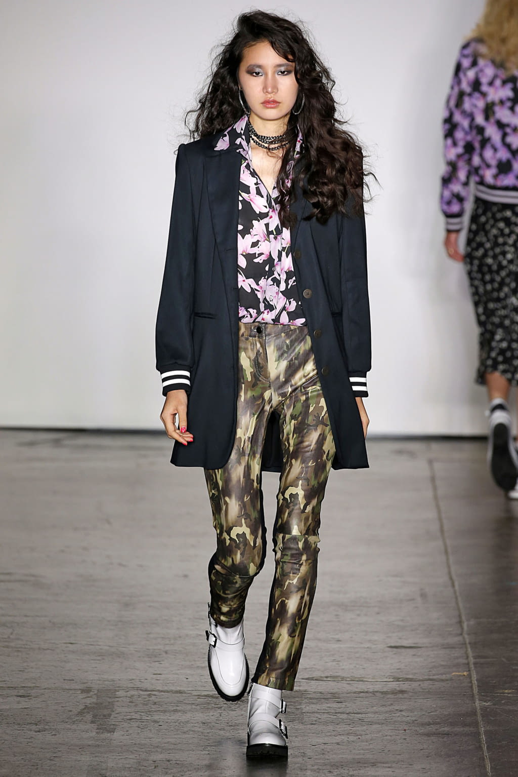 Fashion Week New York Spring/Summer 2019 look 21 from the Nicole Miller collection womenswear