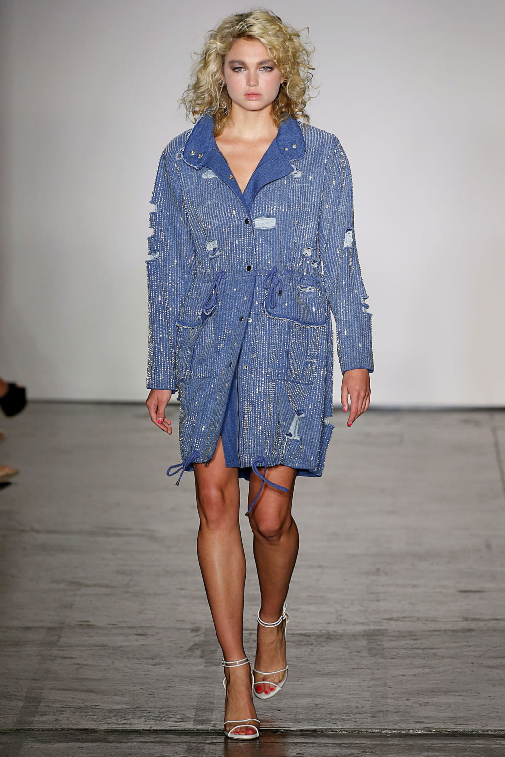 Fashion Week New York Spring/Summer 2019 look 34 from the Nicole Miller collection womenswear
