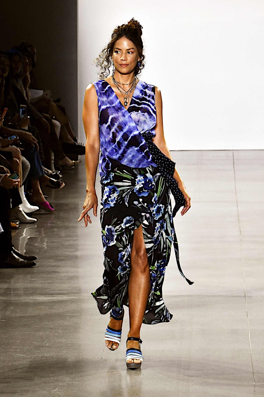 Fashion Week New York Spring/Summer 2020 look 7 from the Nicole Miller collection womenswear