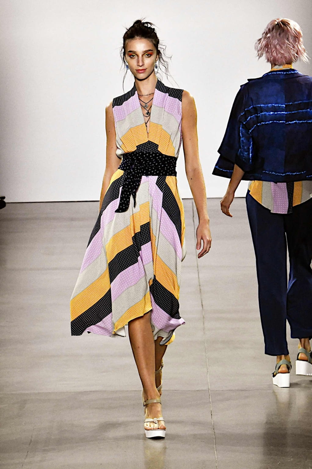 Fashion Week New York Spring/Summer 2020 look 11 de la collection Nicole Miller womenswear