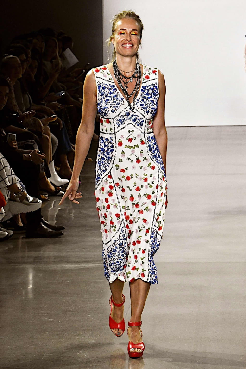 Fashion Week New York Spring/Summer 2020 look 17 de la collection Nicole Miller womenswear