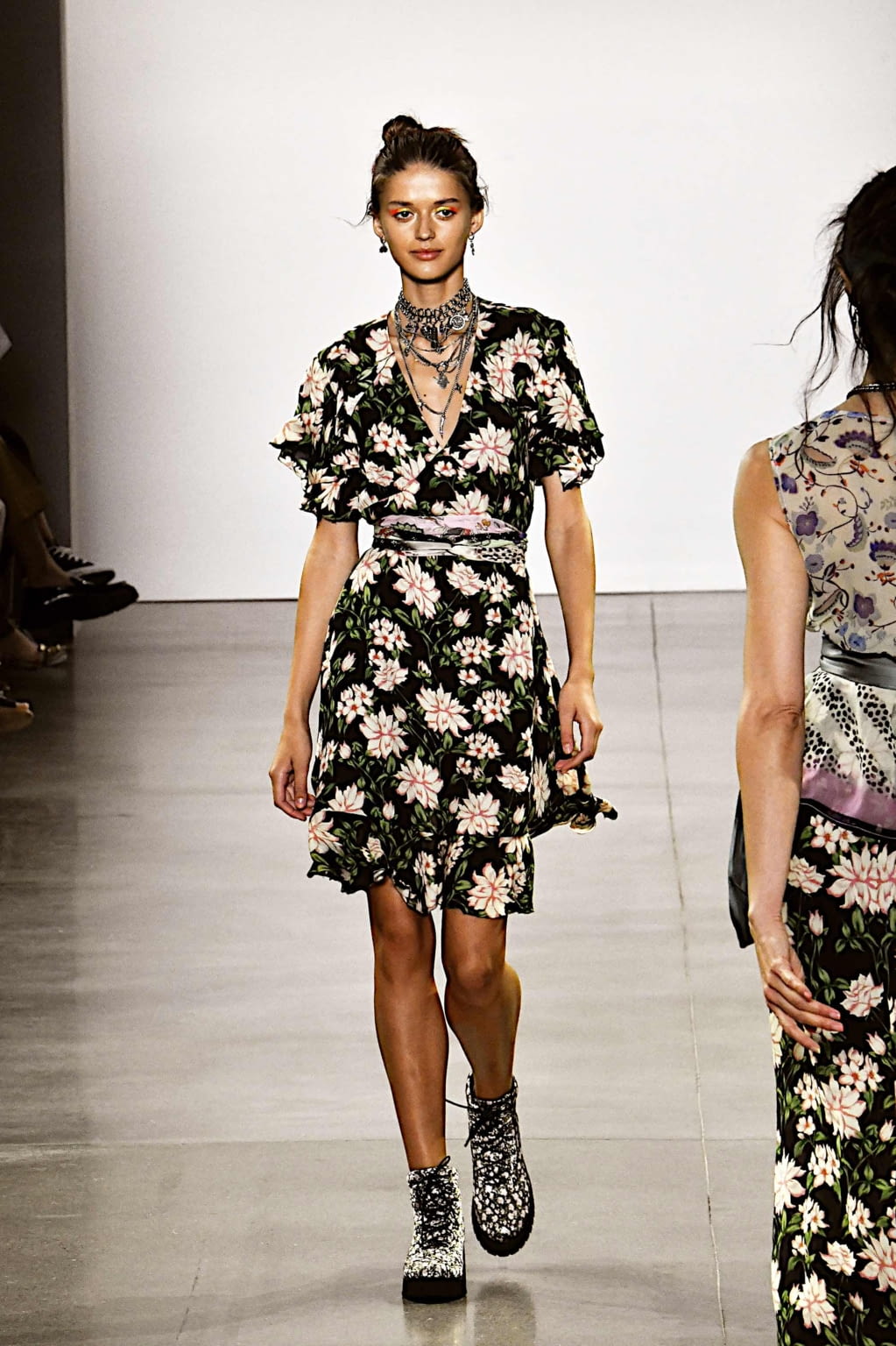 Fashion Week New York Spring/Summer 2020 look 27 de la collection Nicole Miller womenswear