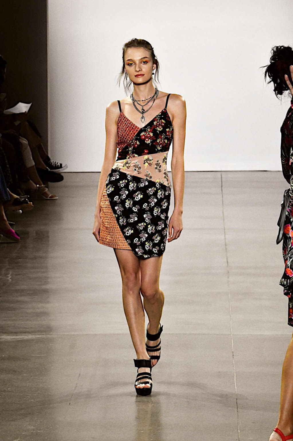 Fashion Week New York Spring/Summer 2020 look 36 de la collection Nicole Miller womenswear