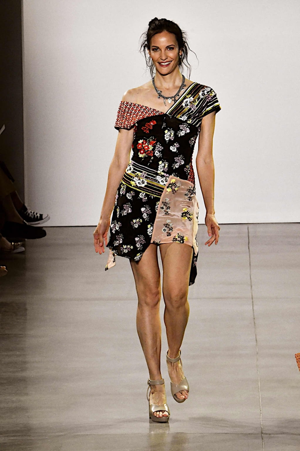 Fashion Week New York Spring/Summer 2020 look 41 de la collection Nicole Miller womenswear