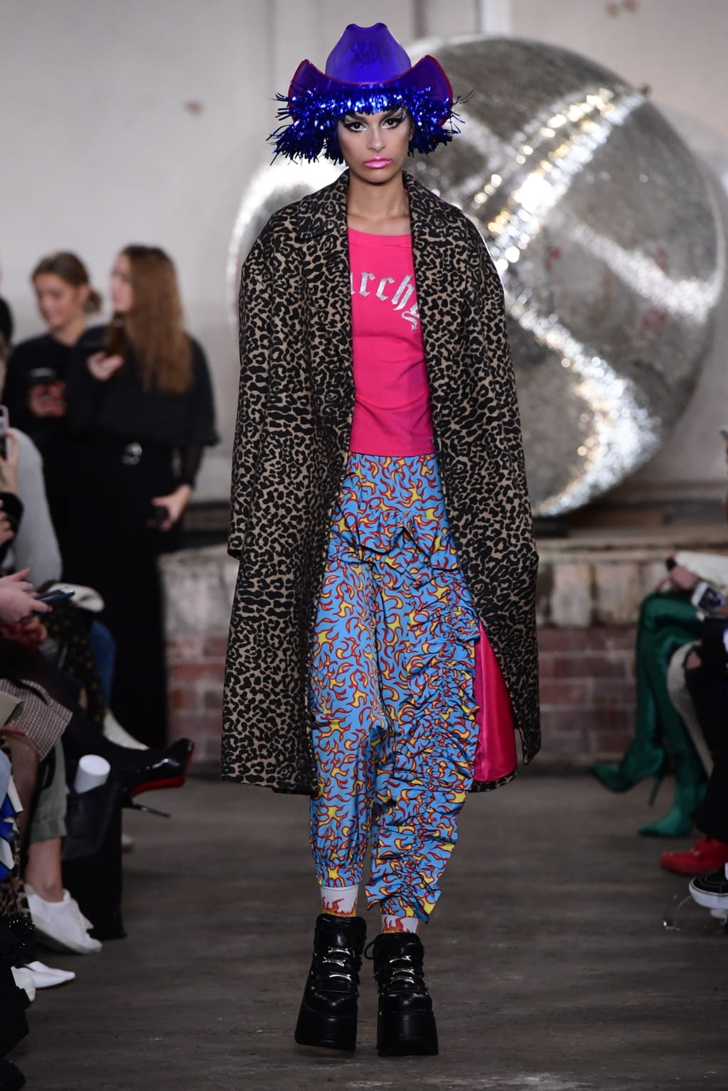 Fashion Week London Spring/Summer 2019 look 20 from the Nicopanda collection 女装
