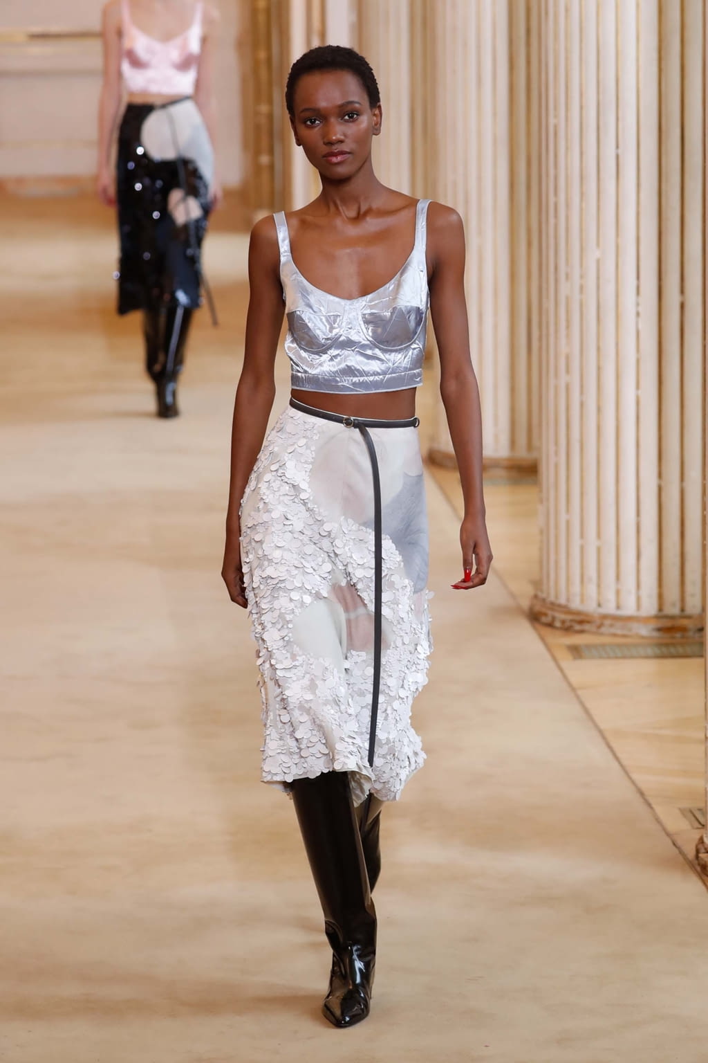 Fashion Week Paris Fall/Winter 2018 look 29 de la collection Nina Ricci womenswear