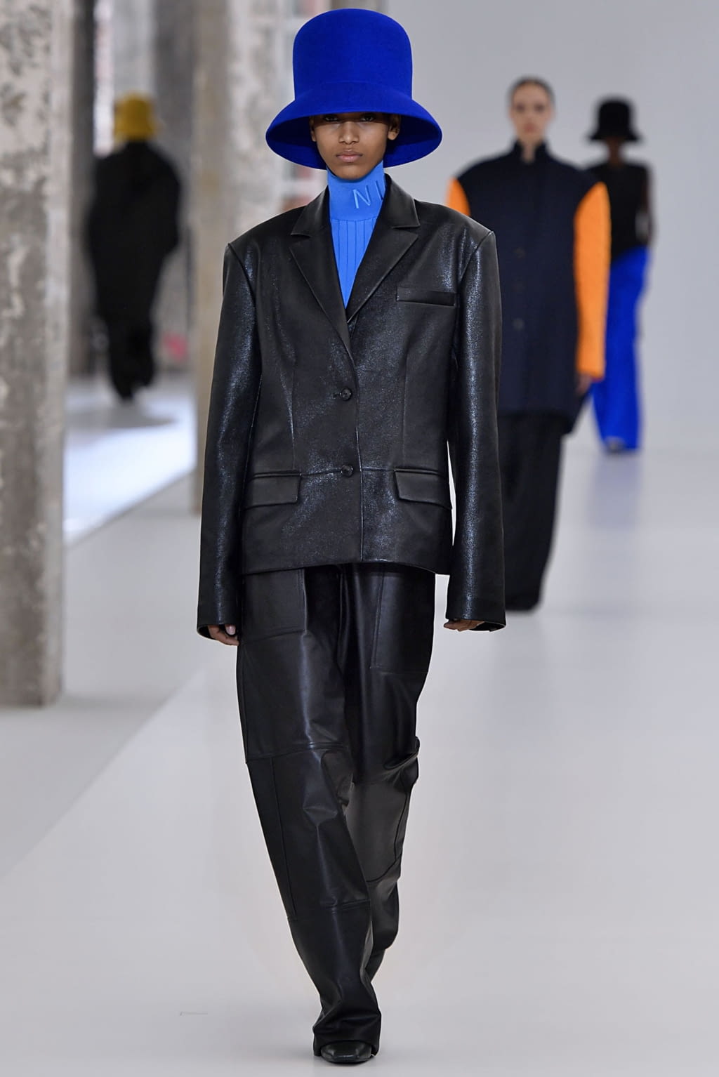 Fashion Week Paris Fall/Winter 2019 look 27 from the Nina Ricci collection womenswear