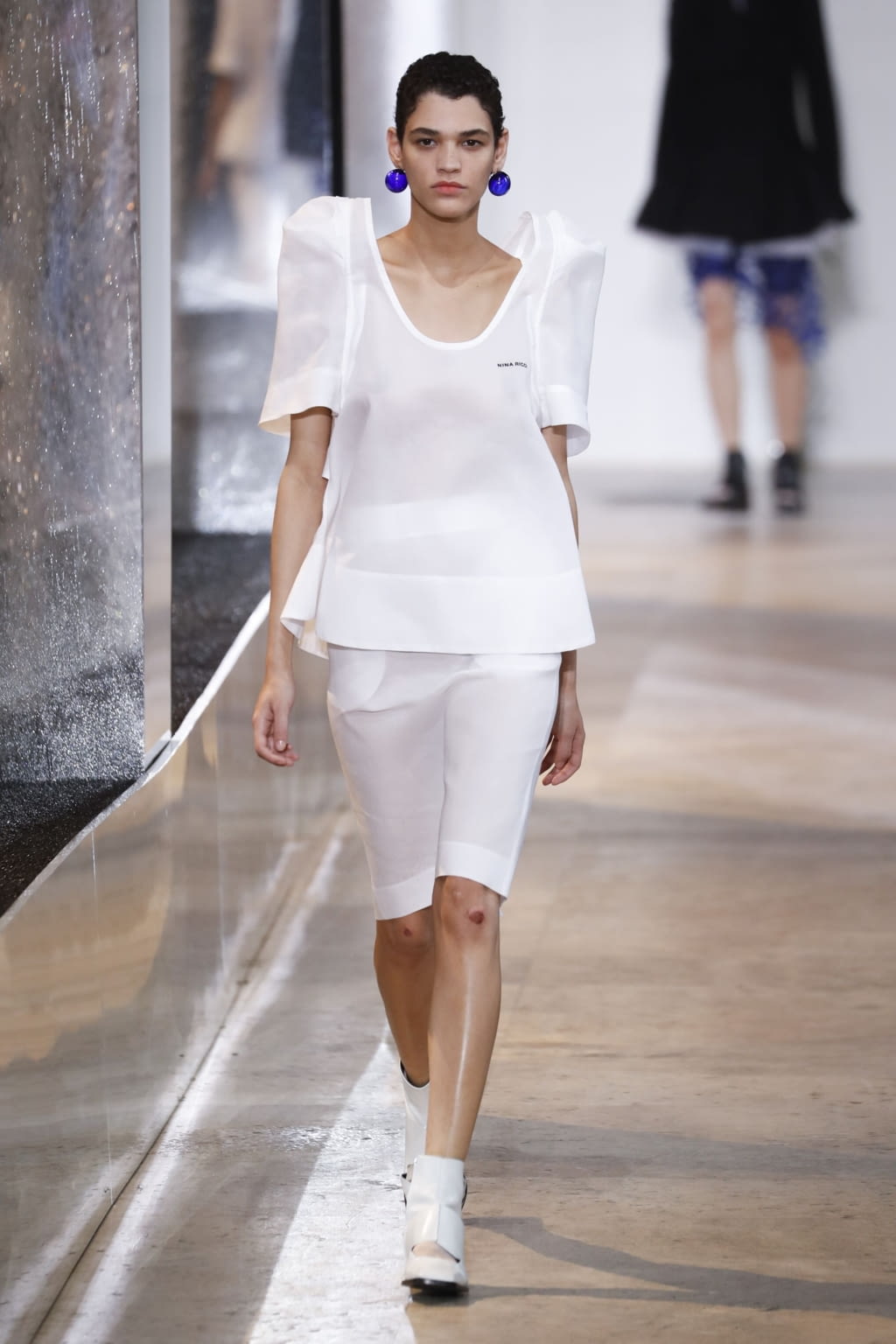 Fashion Week Paris Spring/Summer 2020 look 1 from the Nina Ricci collection womenswear
