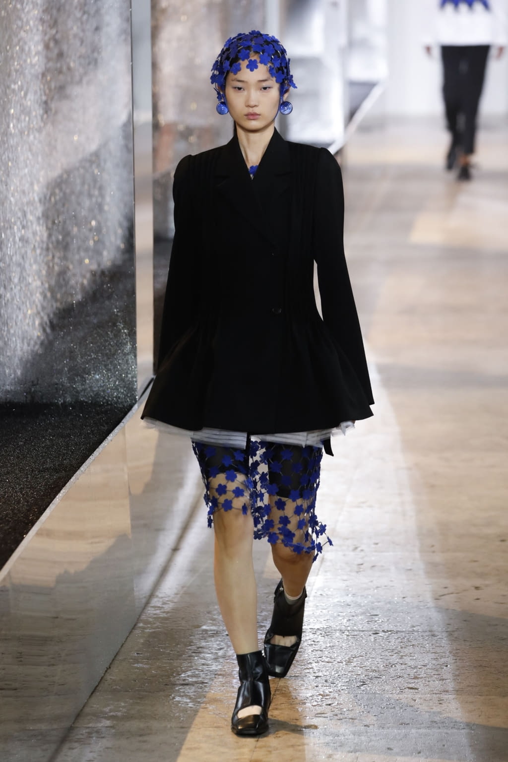 Fashion Week Paris Spring/Summer 2020 look 2 from the Nina Ricci collection womenswear