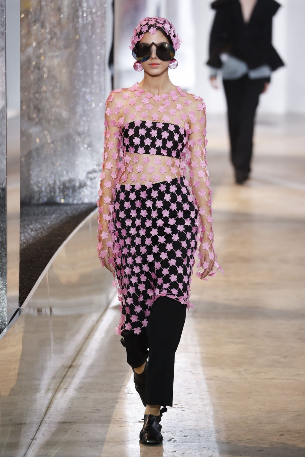 Fashion Week Paris Spring/Summer 2020 look 7 from the Nina Ricci collection womenswear
