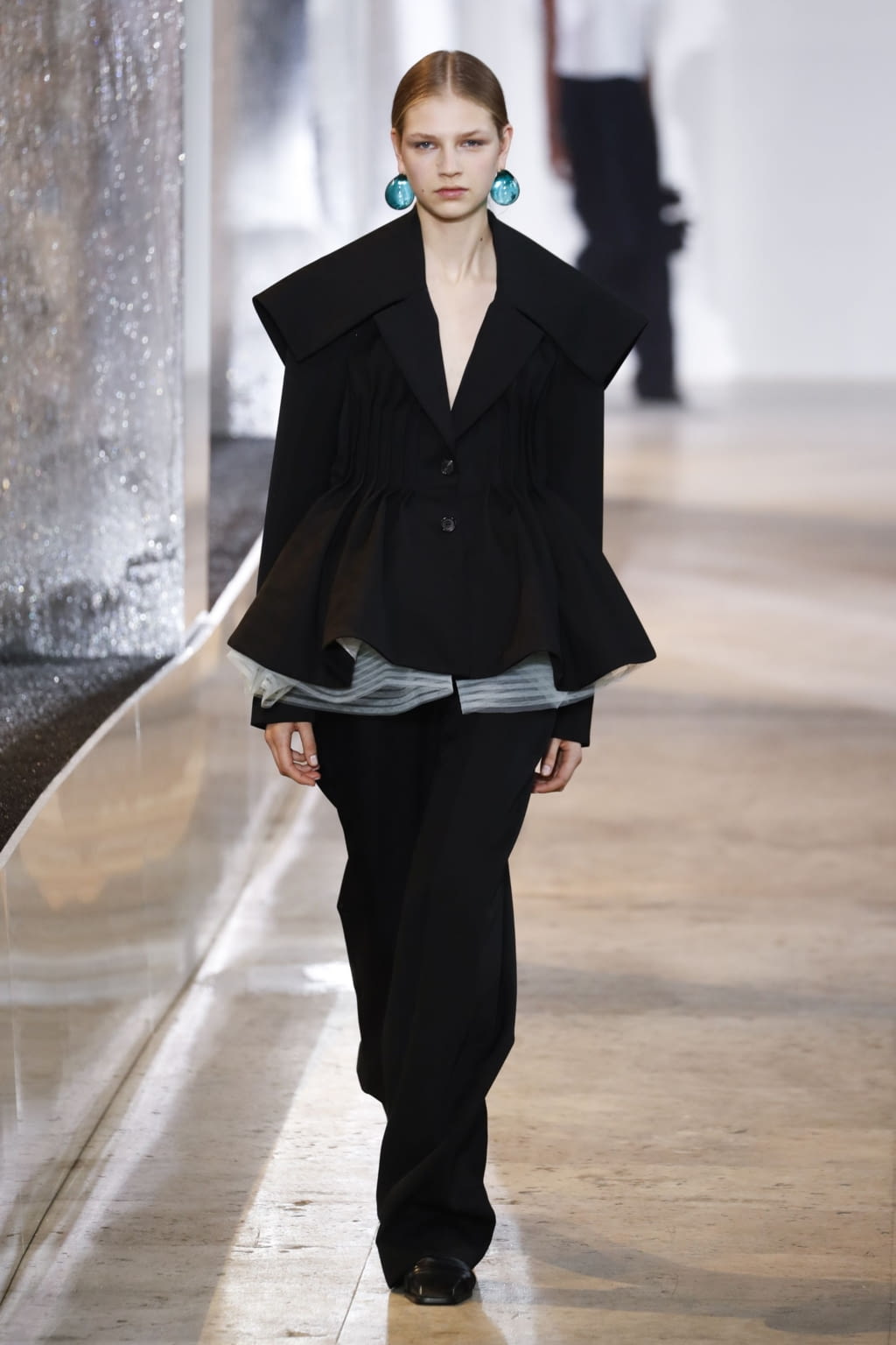 Fashion Week Paris Spring/Summer 2020 look 8 from the Nina Ricci collection womenswear