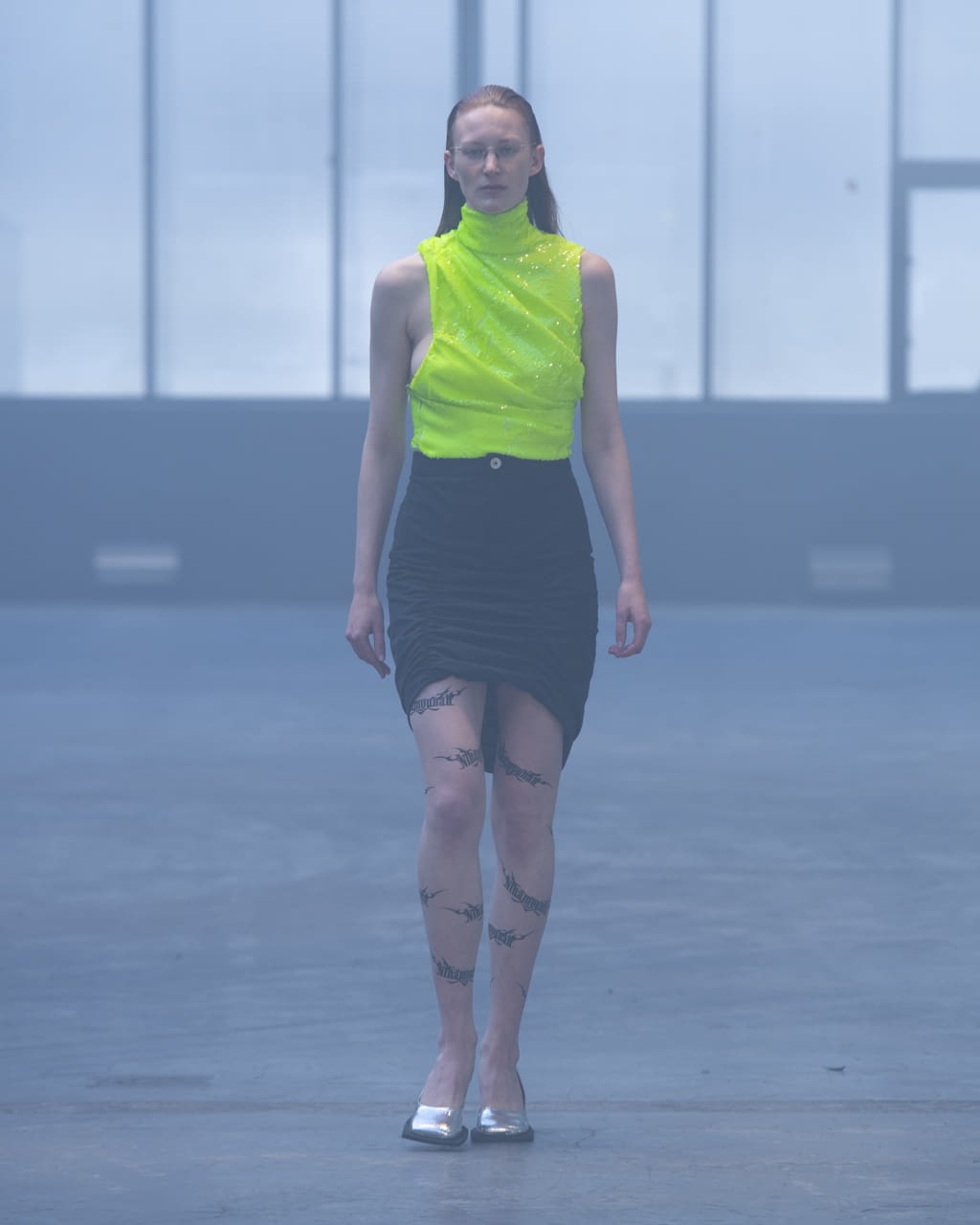 Fashion Week Paris Fall/Winter 2022 look 30 from the NINAMOUNAH collection 女装