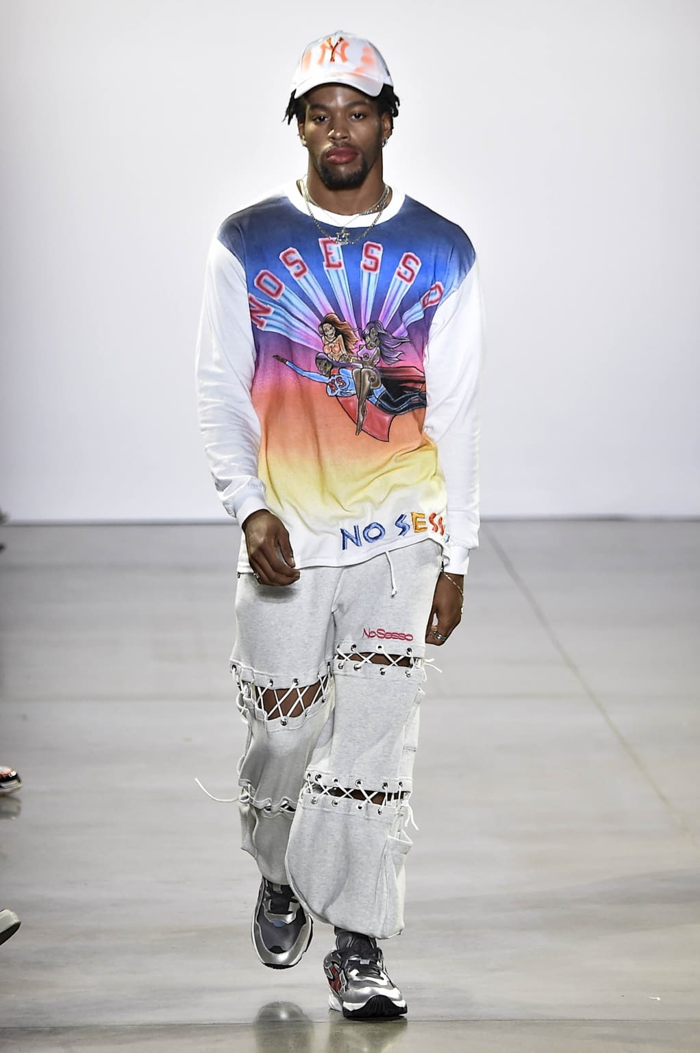 Fashion Week New York Spring/Summer 2020 look 13 from the No Sesso collection womenswear