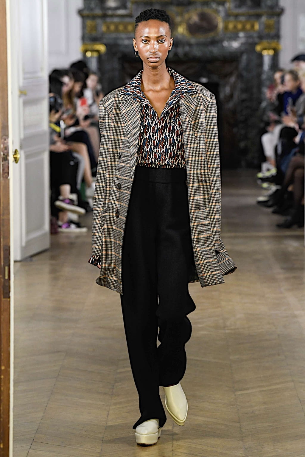 Fashion Week Paris Fall/Winter 2019 look 2 from the Nobi Talai collection 女装