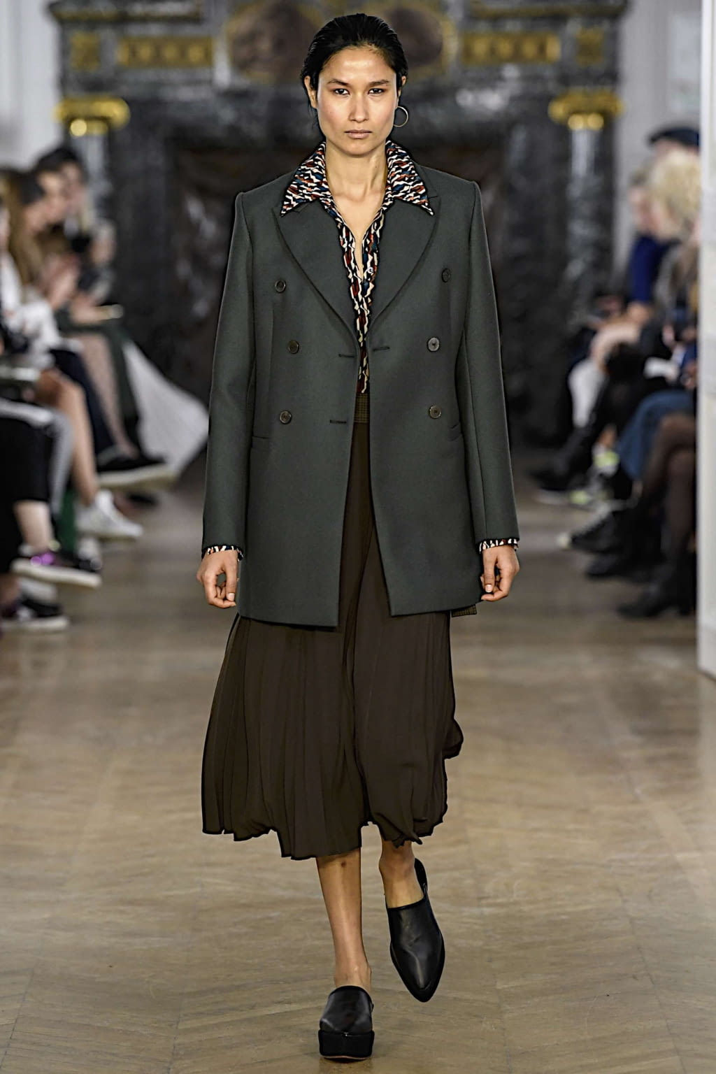Fashion Week Paris Fall/Winter 2019 look 20 from the Nobi Talai collection 女装
