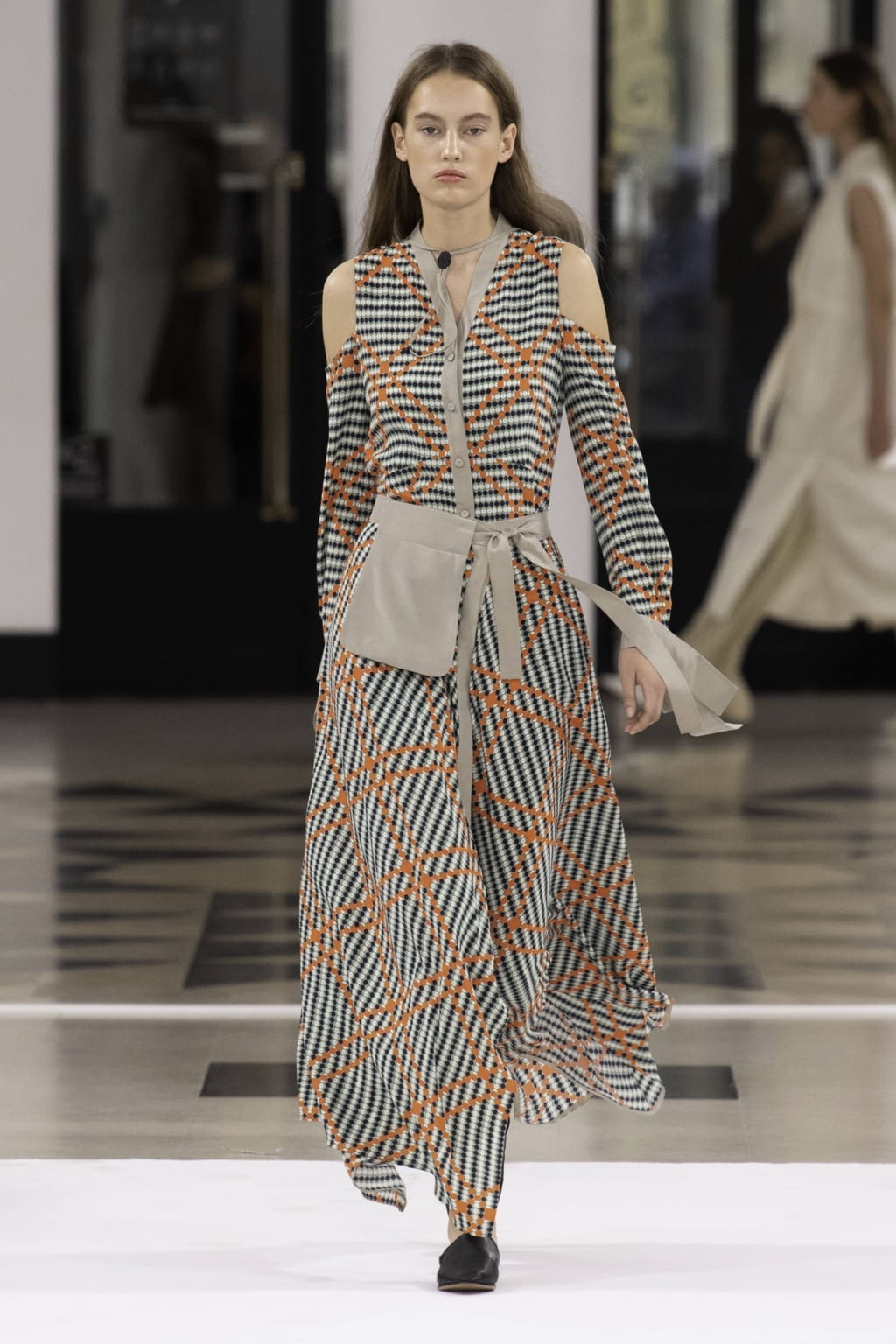 Fashion Week Paris Spring/Summer 2019 look 9 from the Nobi Talai collection 女装