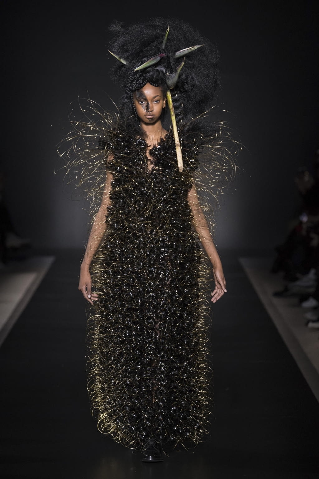 Fashion Week Paris Fall/Winter 2020 look 11 de la collection Noir Kei Ninomiya womenswear