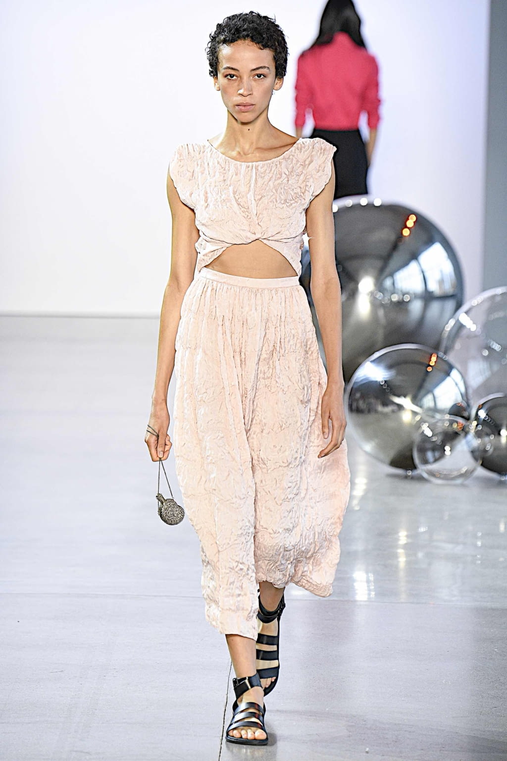 Fashion Week New York Spring/Summer 2020 look 14 from the Noon by Noor collection womenswear