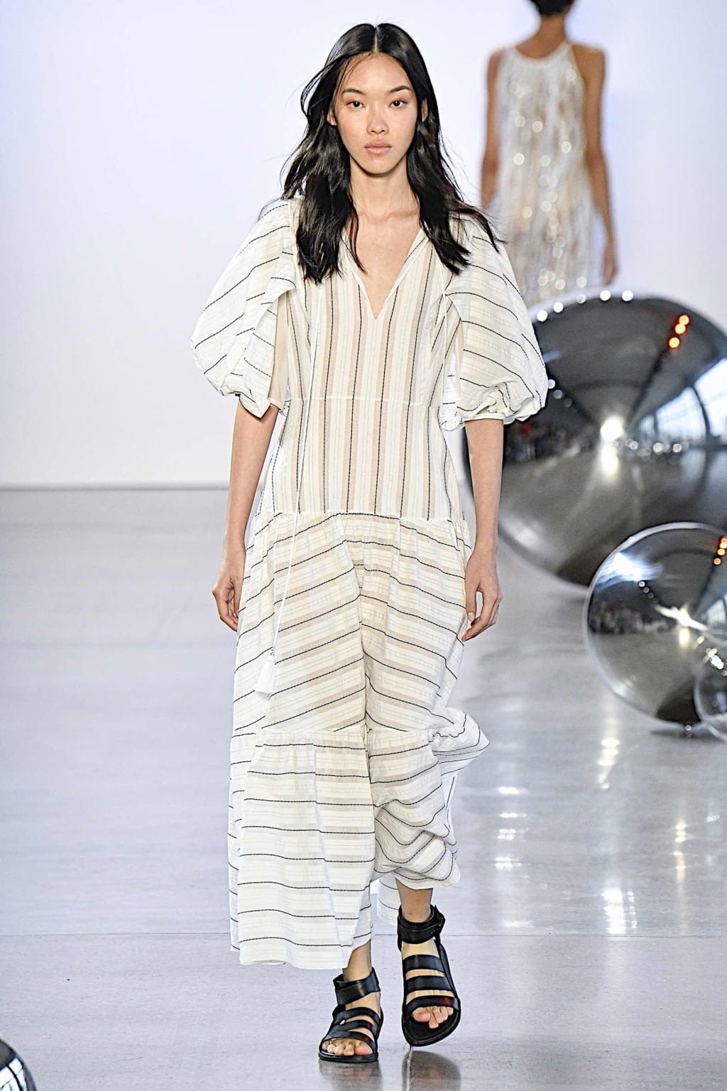 Fashion Week New York Spring/Summer 2020 look 16 from the Noon by Noor collection womenswear