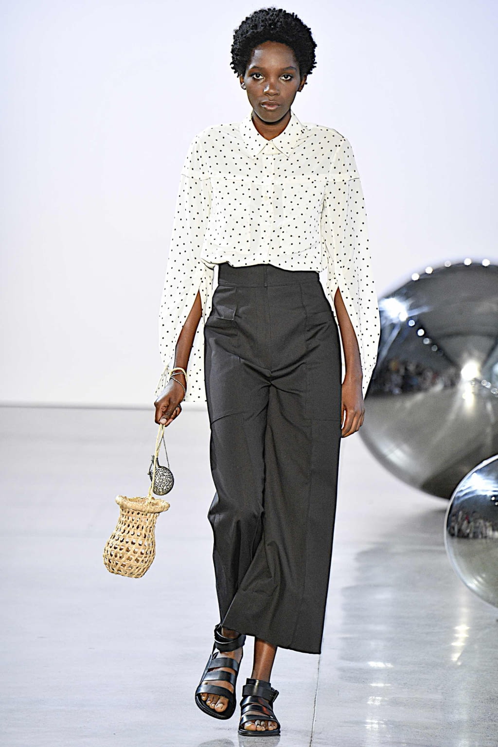 Fashion Week New York Spring/Summer 2020 look 30 from the Noon by Noor collection womenswear