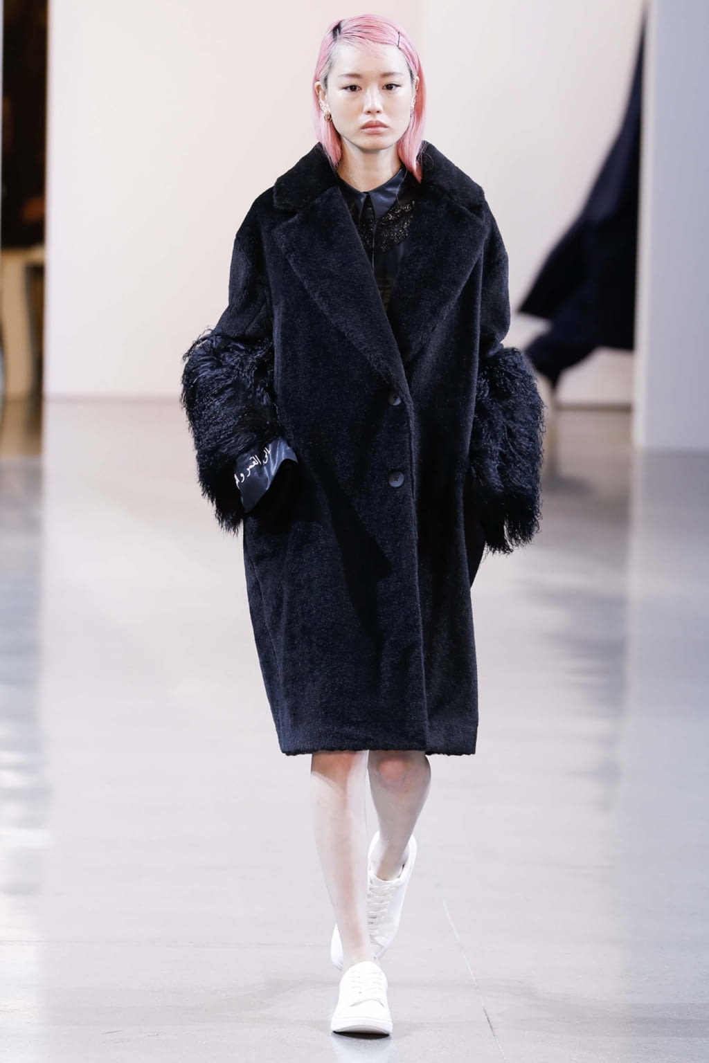 Fashion Week New York Fall/Winter 2018 look 18 from the Noon by Noor collection womenswear