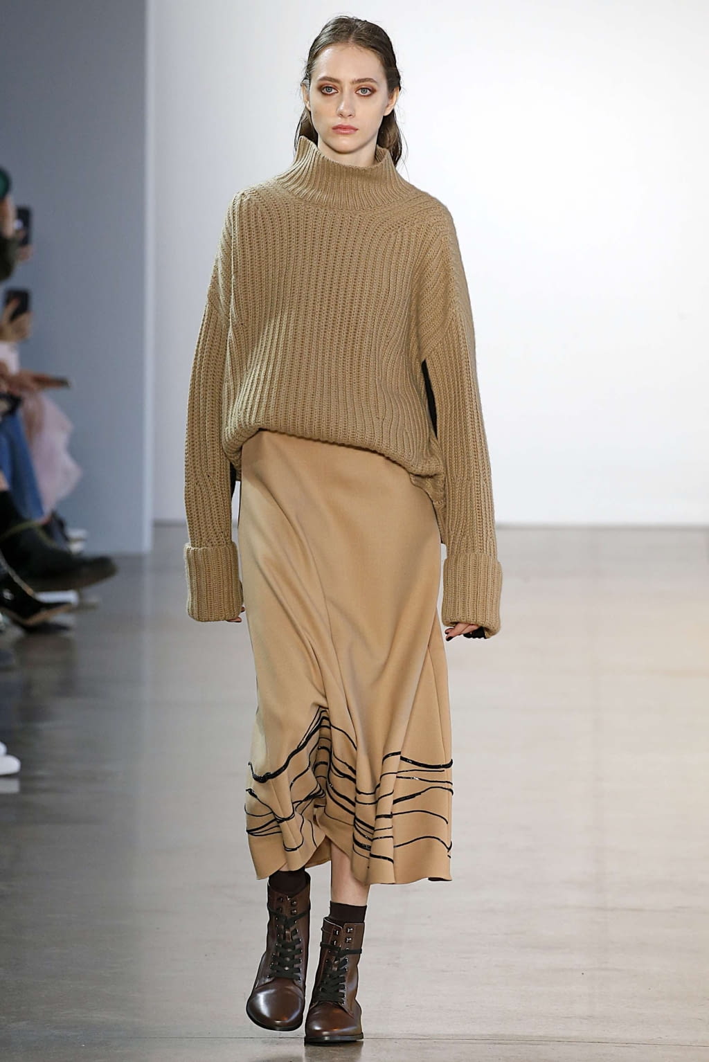 Fashion Week New York Fall/Winter 2019 look 25 from the Noon by Noor collection womenswear