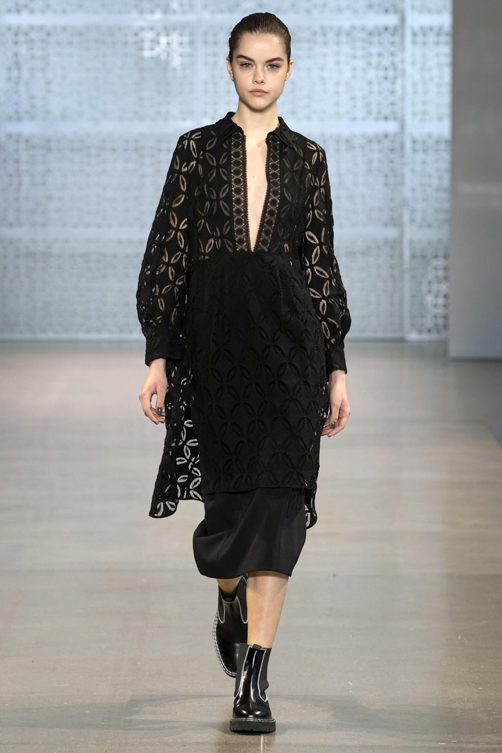 Fashion Week New York Fall/Winter 2020 look 13 from the Noon by Noor collection womenswear