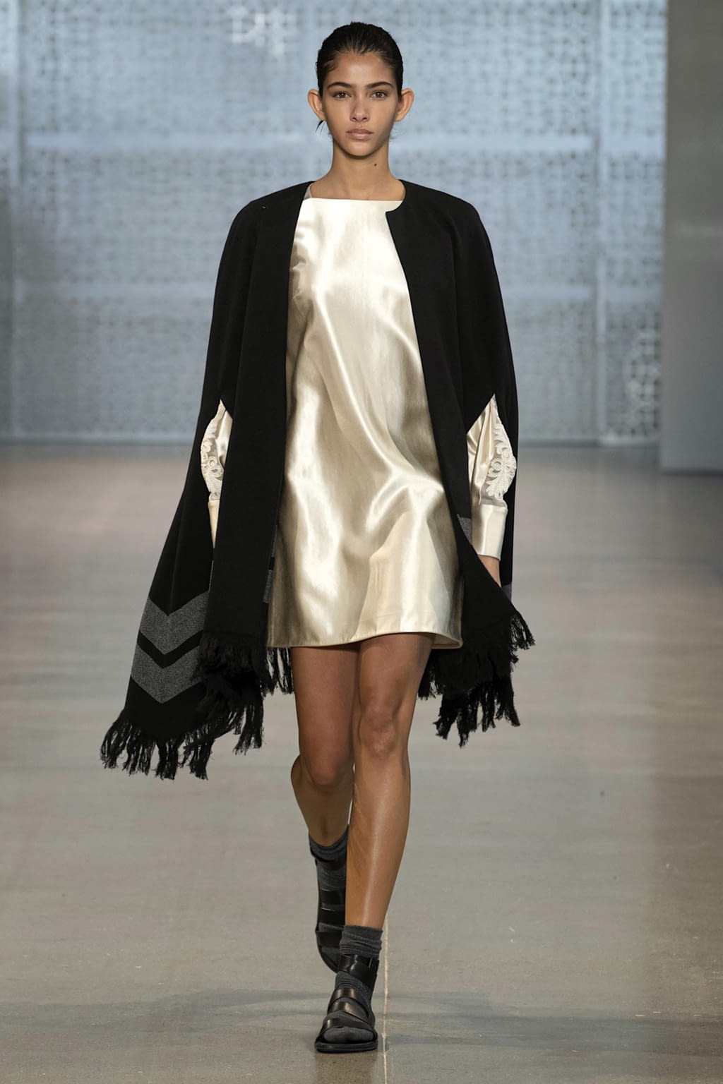 Fashion Week New York Fall/Winter 2020 look 29 from the Noon by Noor collection womenswear