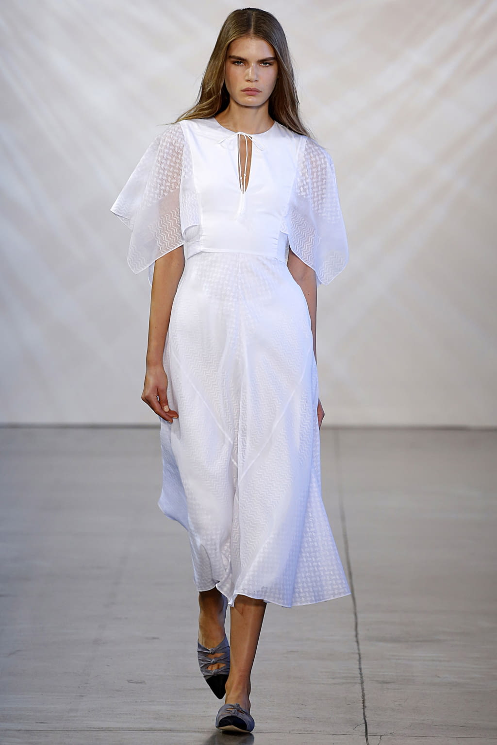 Fashion Week New York Spring/Summer 2019 look 9 from the Noon by Noor collection womenswear