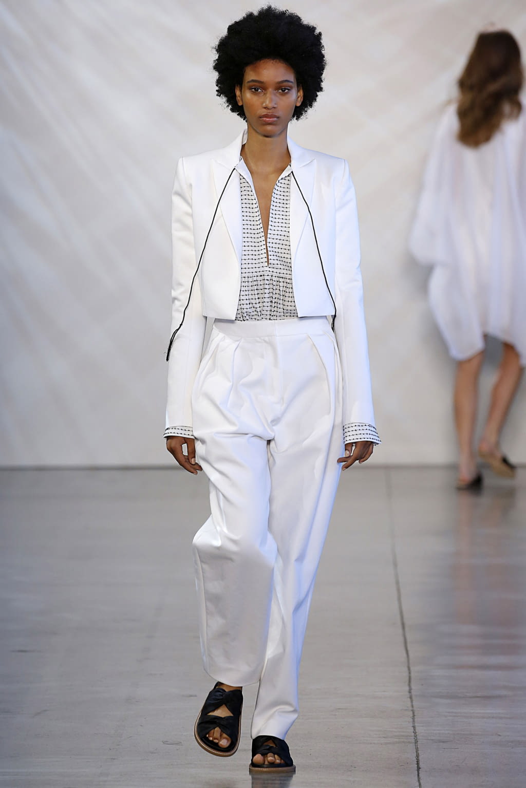 Fashion Week New York Spring/Summer 2019 look 25 from the Noon by Noor collection 女装