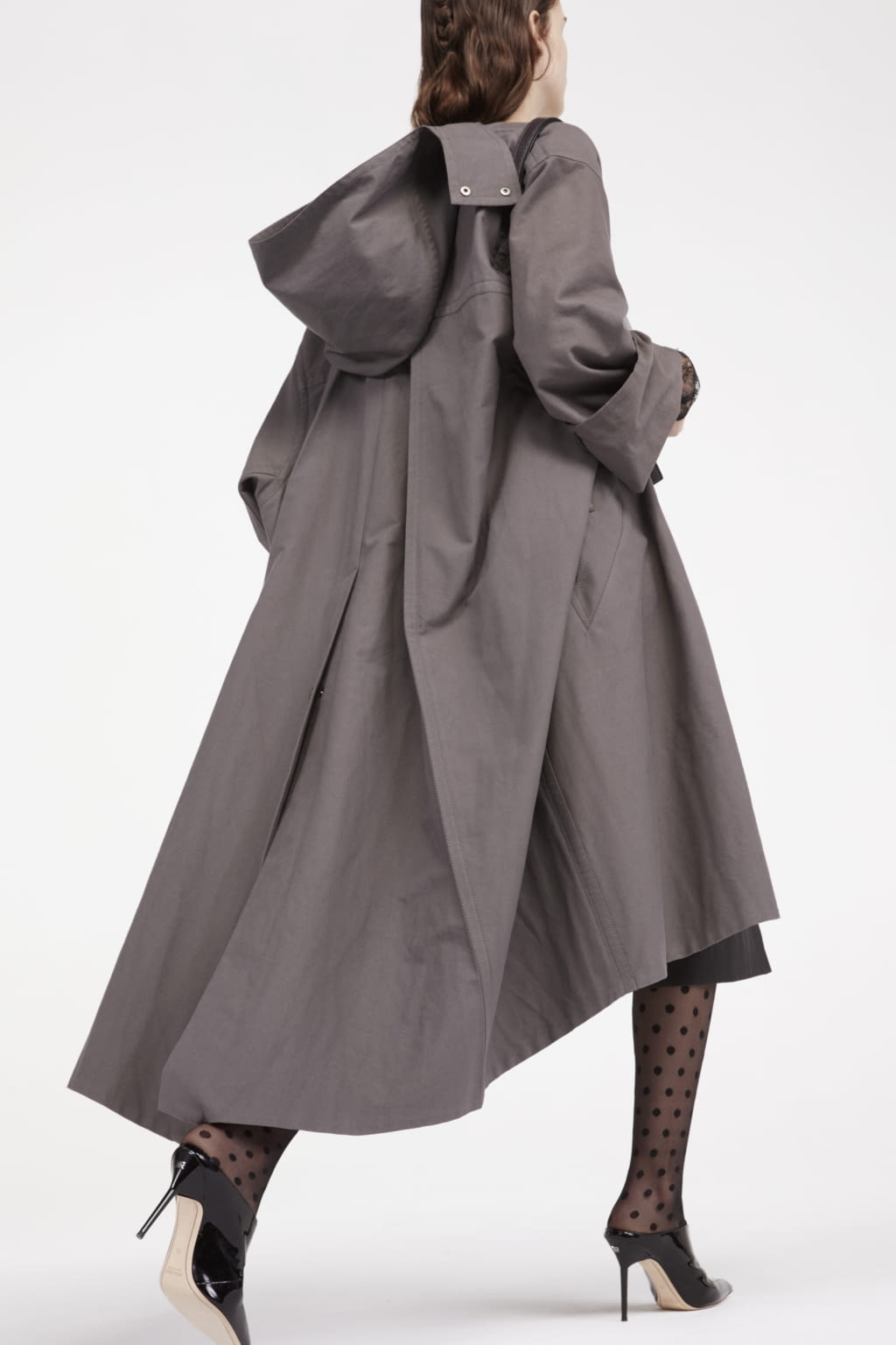 Fashion Week Paris Pre-Fall 2017 look 2 de la collection Nina Ricci womenswear