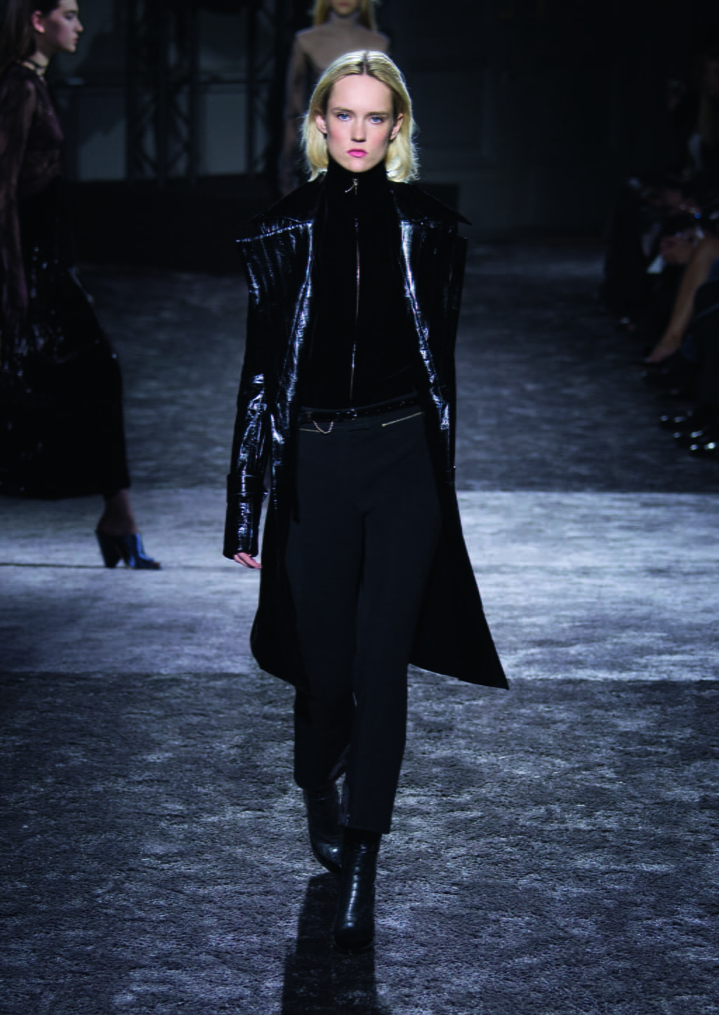 Fashion Week Paris Fall/Winter 2016 look 16 from the Nina Ricci collection 女装