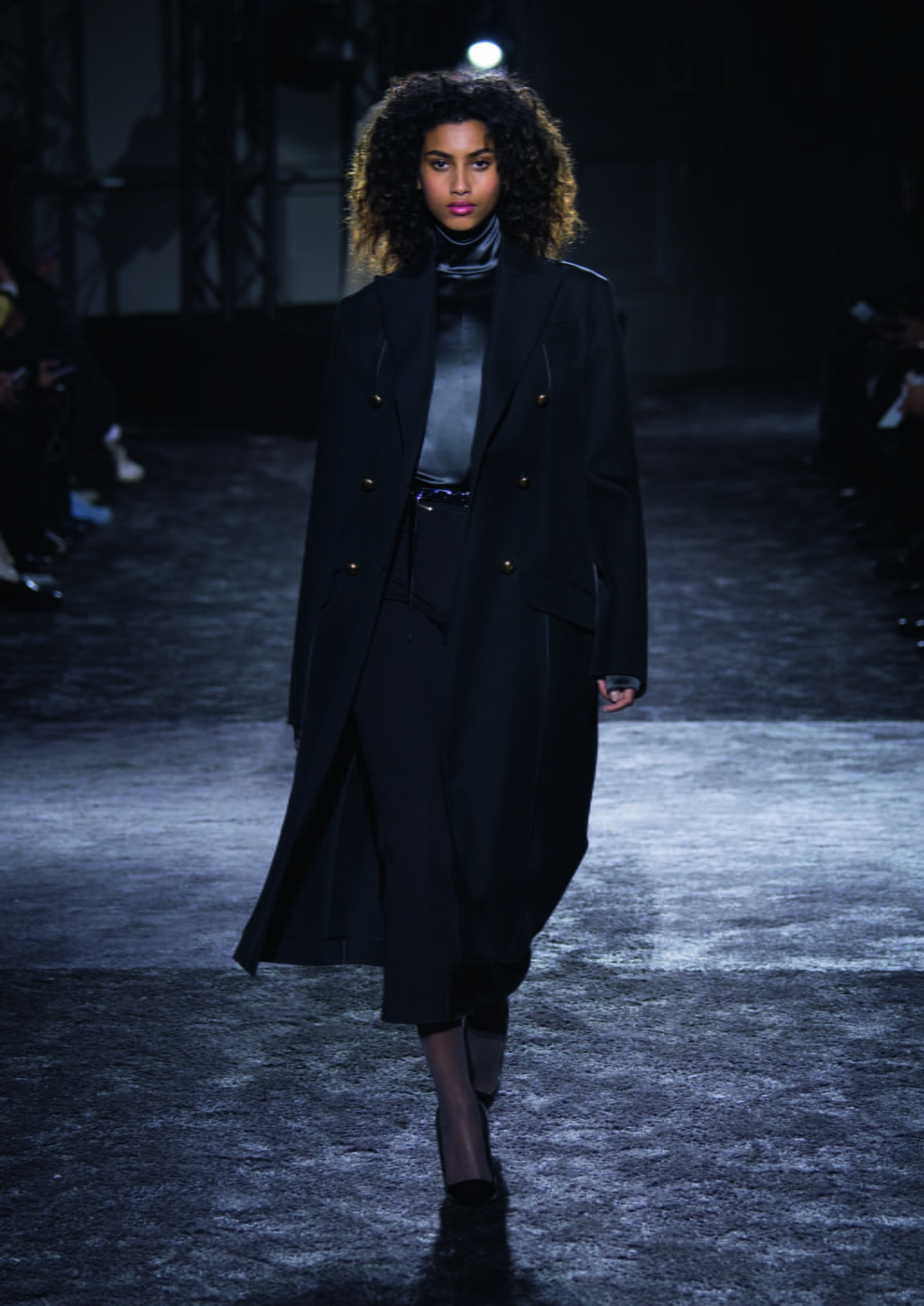 Fashion Week Paris Fall/Winter 2016 look 22 from the Nina Ricci collection 女装