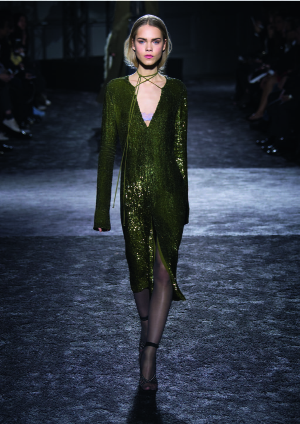 Fashion Week Paris Fall/Winter 2016 look 32 de la collection Nina Ricci womenswear
