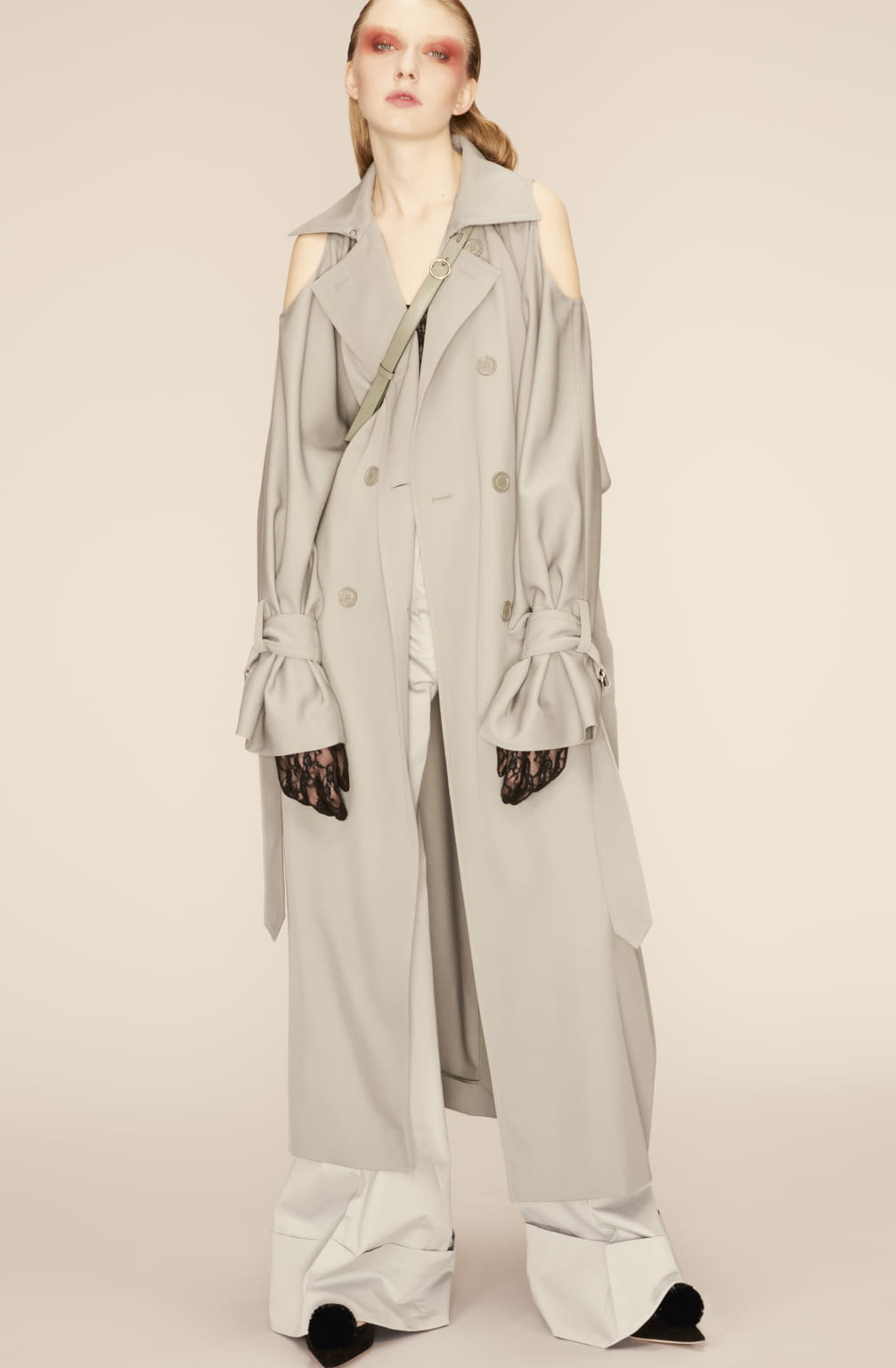 Fashion Week Paris Resort 2018 look 15 de la collection Nina Ricci womenswear