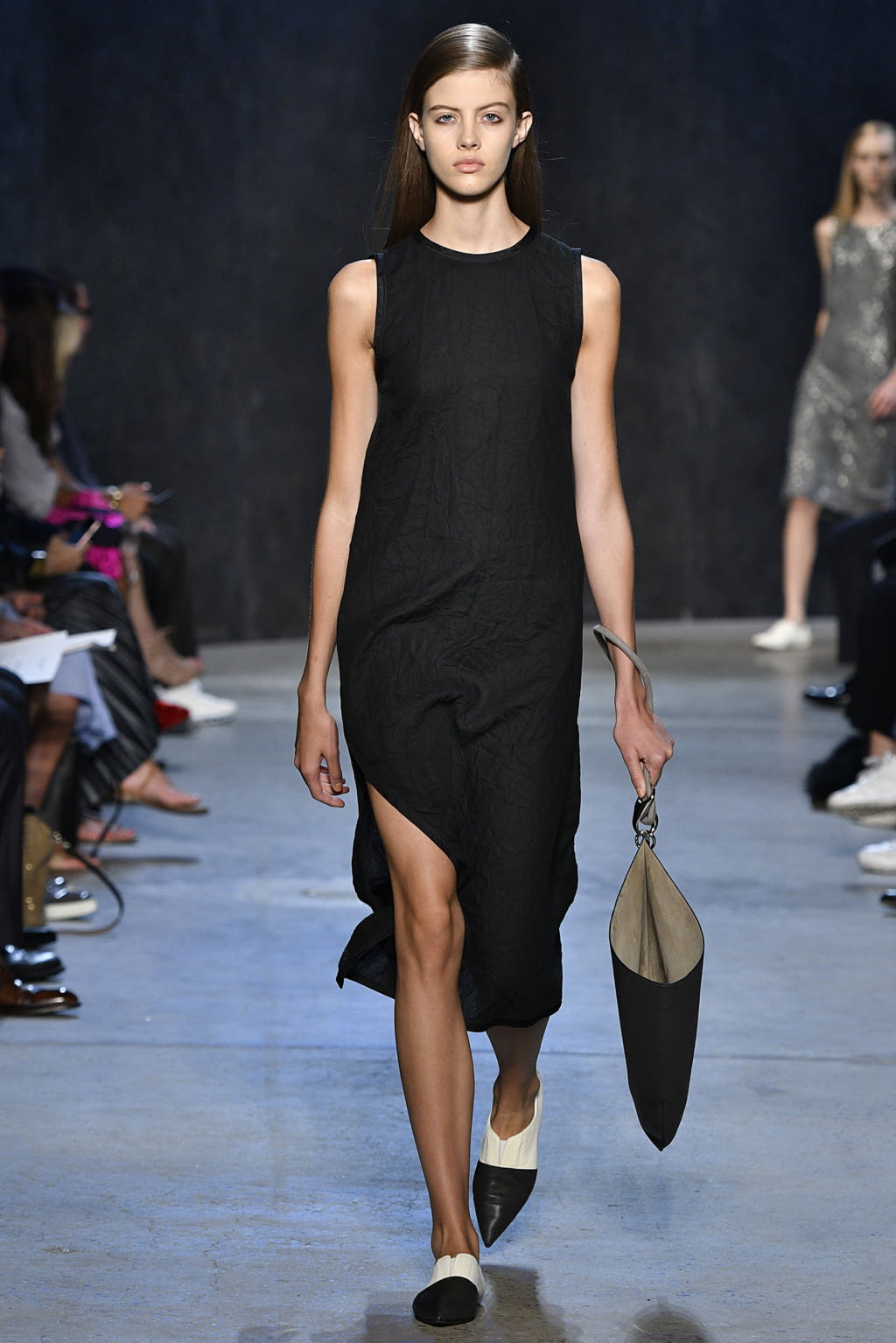 Fashion Week New York Spring/Summer 2017 look 6 from the Narciso Rodriguez collection womenswear