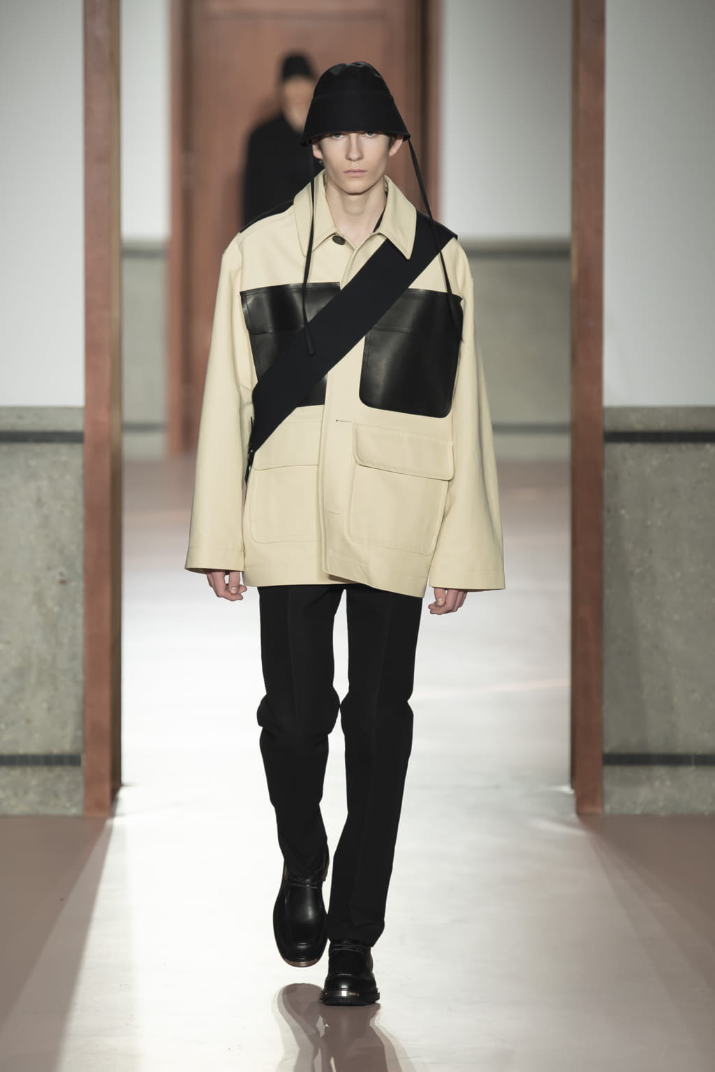 Fashion Week Paris Fall/Winter 2020 look 10 de la collection OAMC menswear